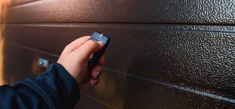 automatic door opener with remote control in Spring Valley